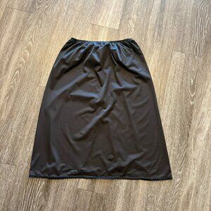 Vanity Fair Black Half Slip Size L 28” Length Nylon Back Slit USA